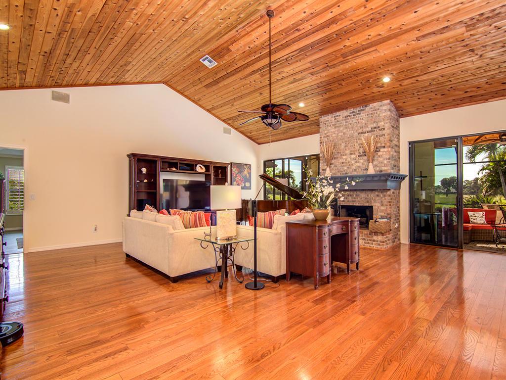 EVERGREEN CLUB, MID RIVERS YCC - Residential