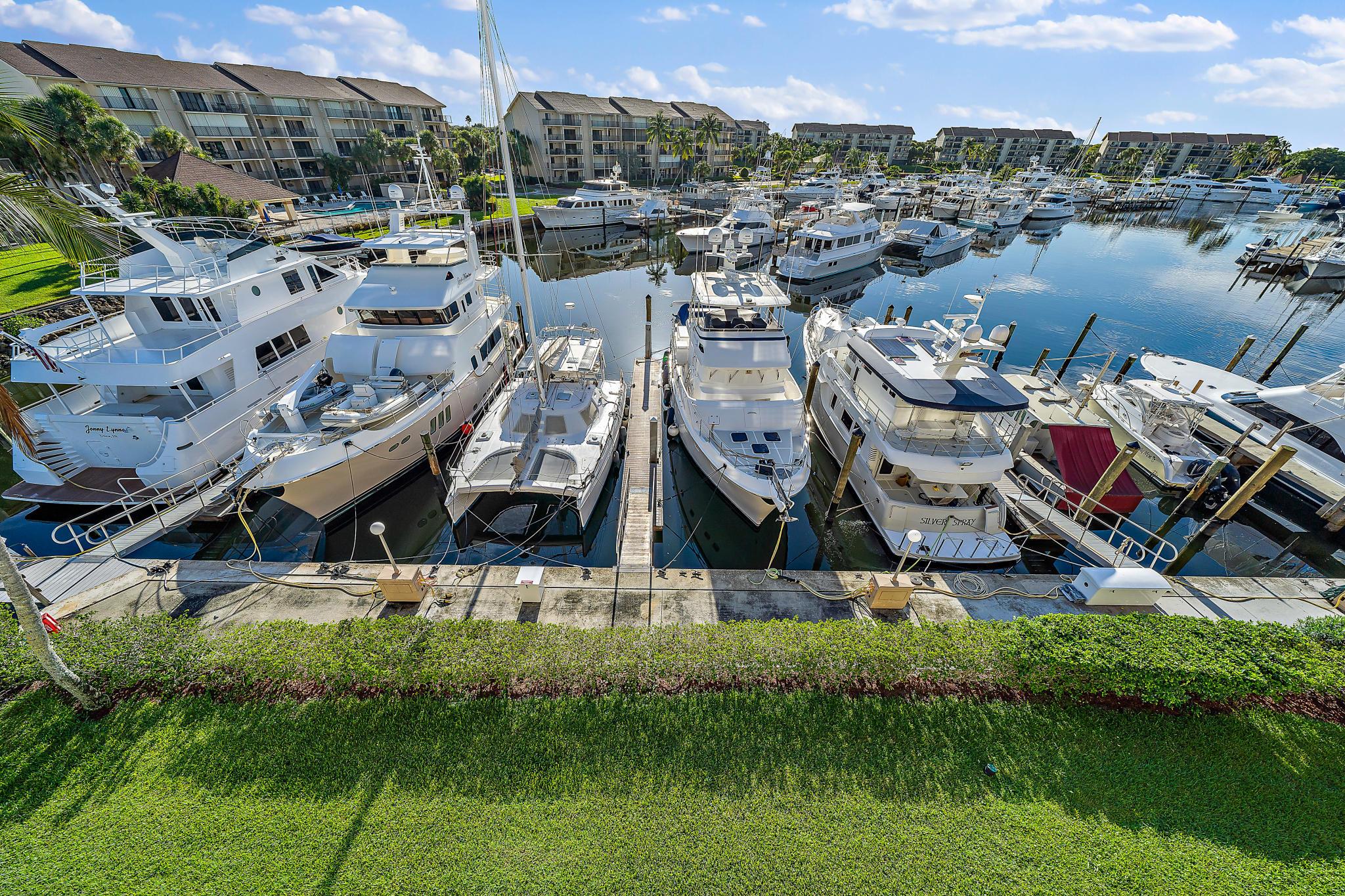 MARINA AT THE BLUFFS COND - Residential Lease