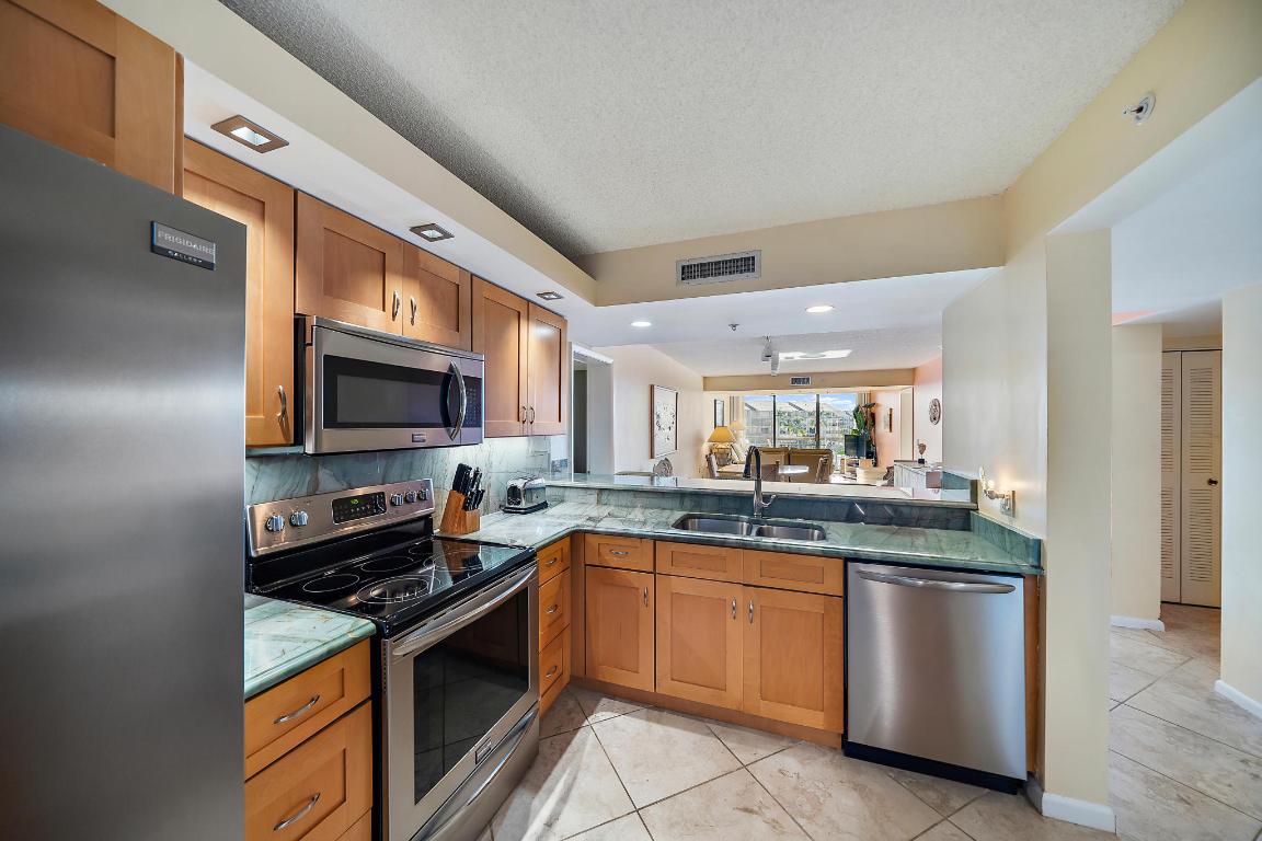 MARINA AT THE BLUFFS CONDO - Residential Lease