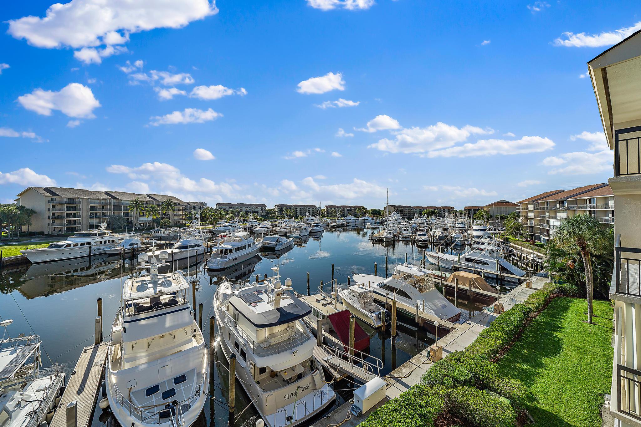 MARINA AT THE BLUFFS COND - Residential Lease