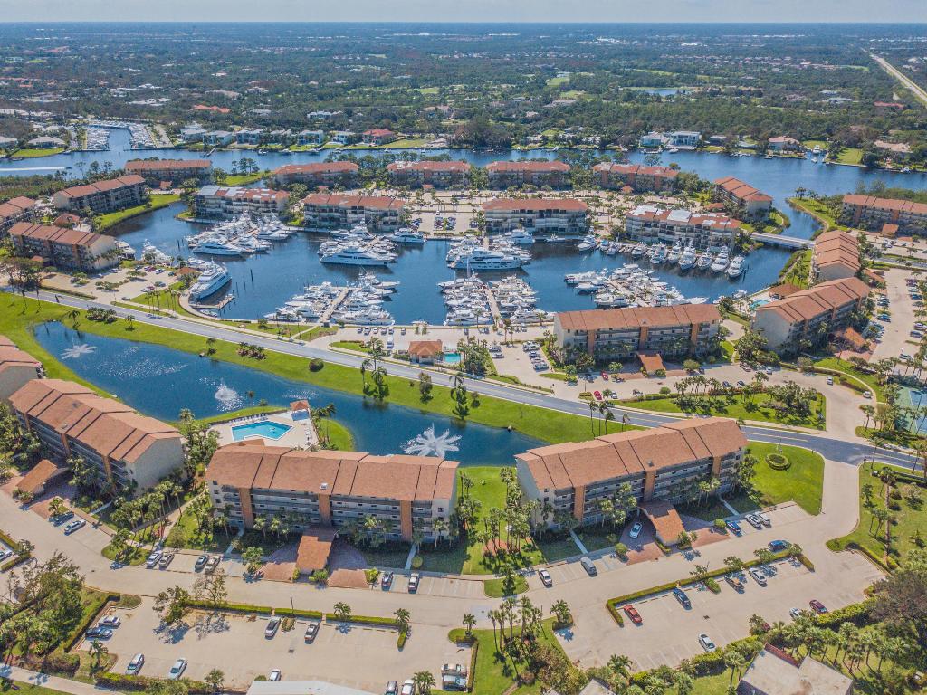 MARINA AT THE BLUFFS CONDO - Residential Lease