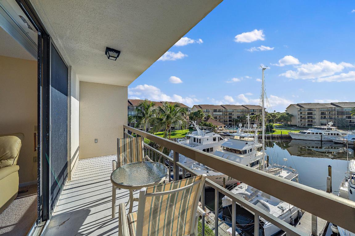 MARINA AT THE BLUFFS CONDO - Residential Lease