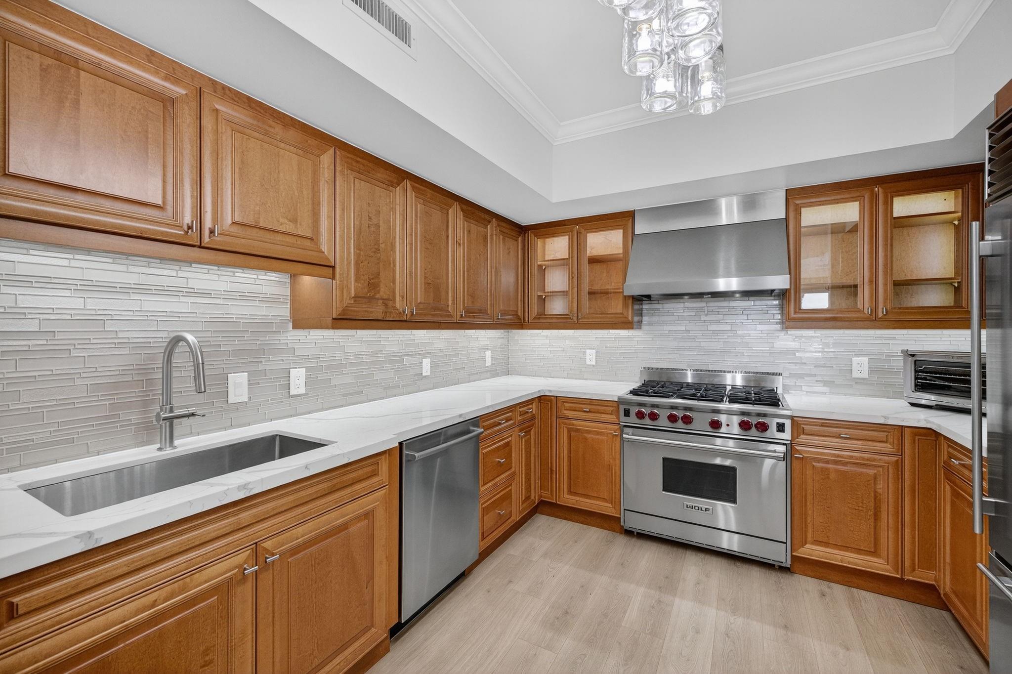 Hemingway Landing - Residential