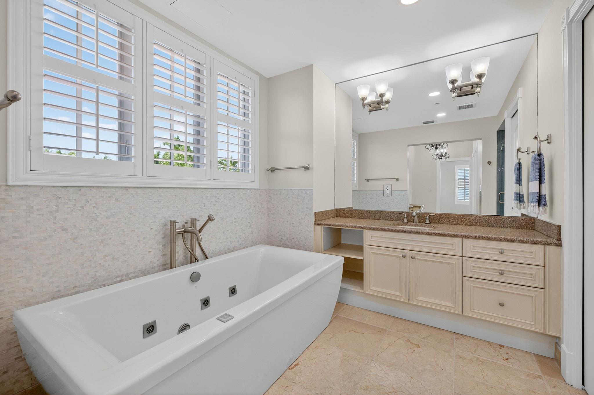 Hemingway Landing - Residential