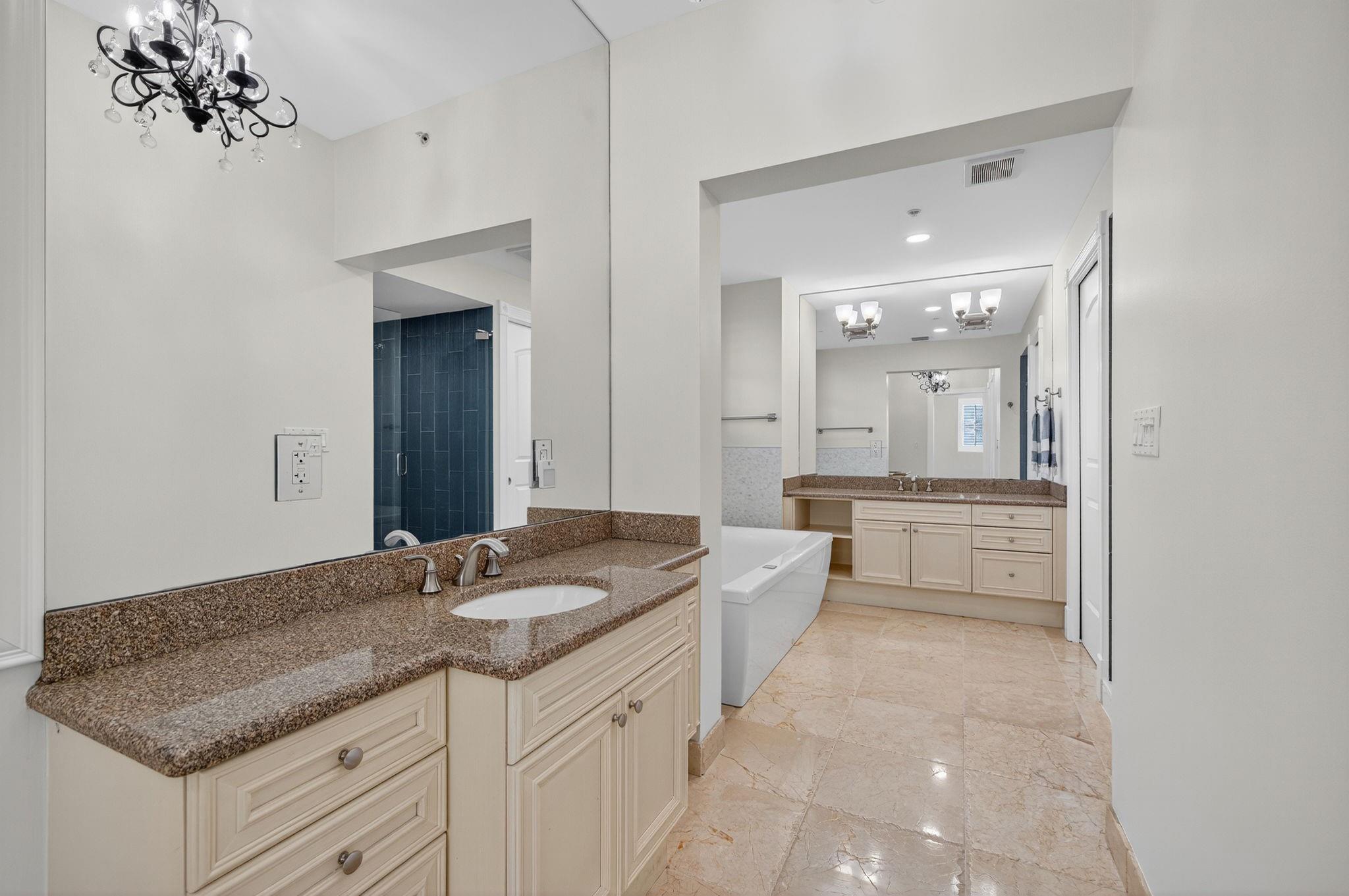 Hemingway Landing - Residential