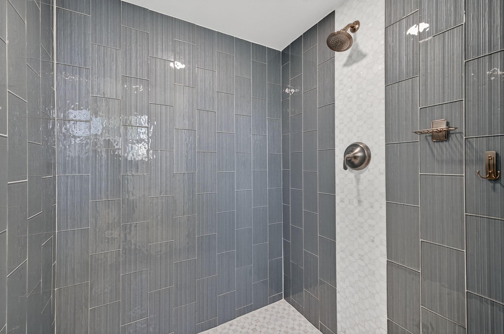 Hemingway Landing - Residential