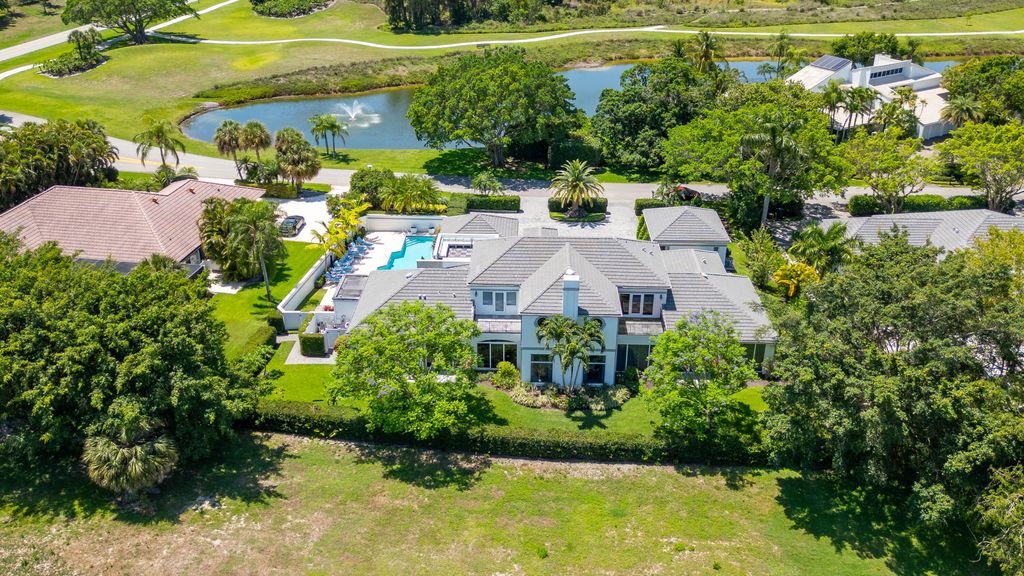 Photo of 11663 Maidstone Drive, Wellington, FL 33414 (MLS # R11093067)