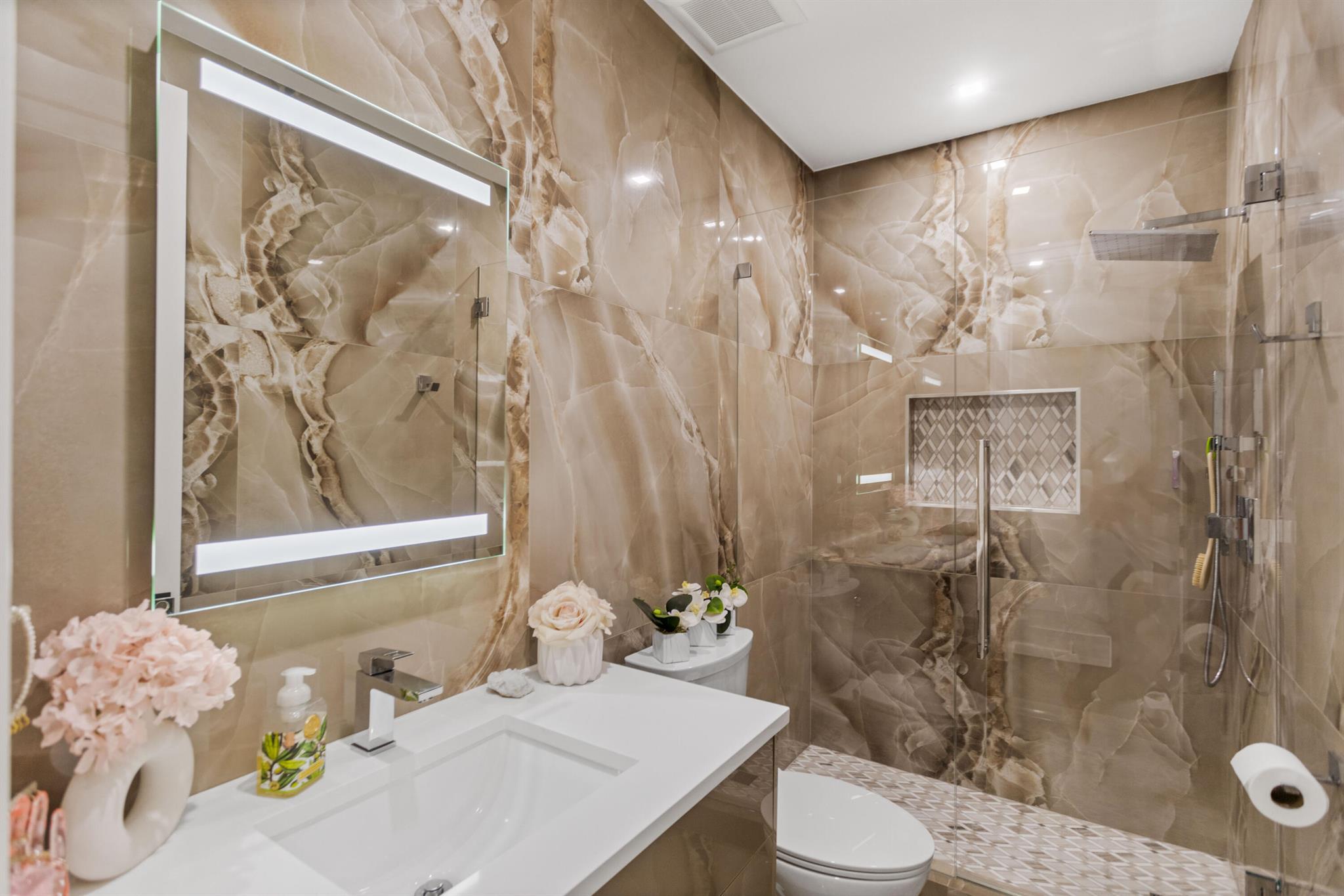 WILLOW GREENS - Residential