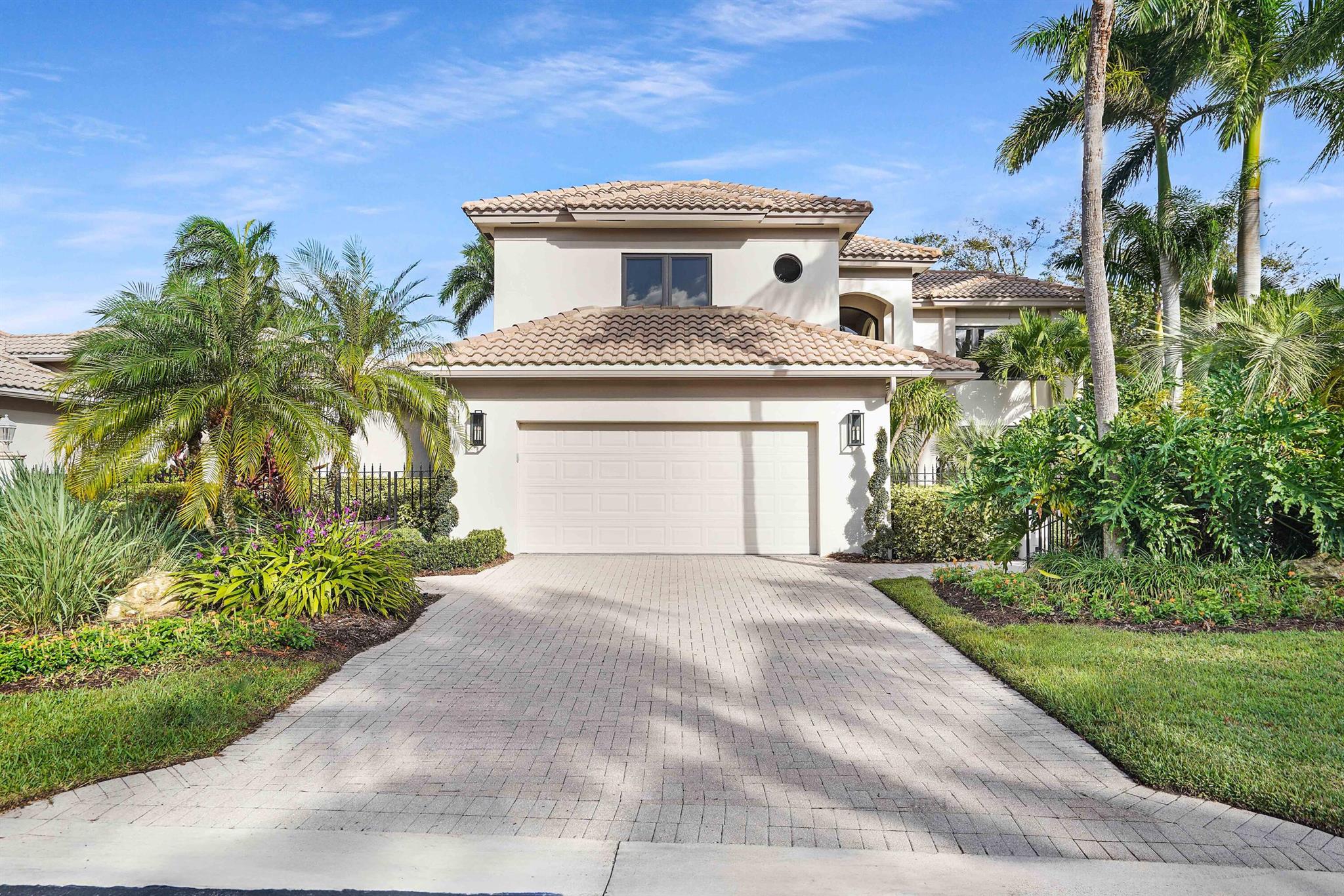 WILLOW GREENS - Residential