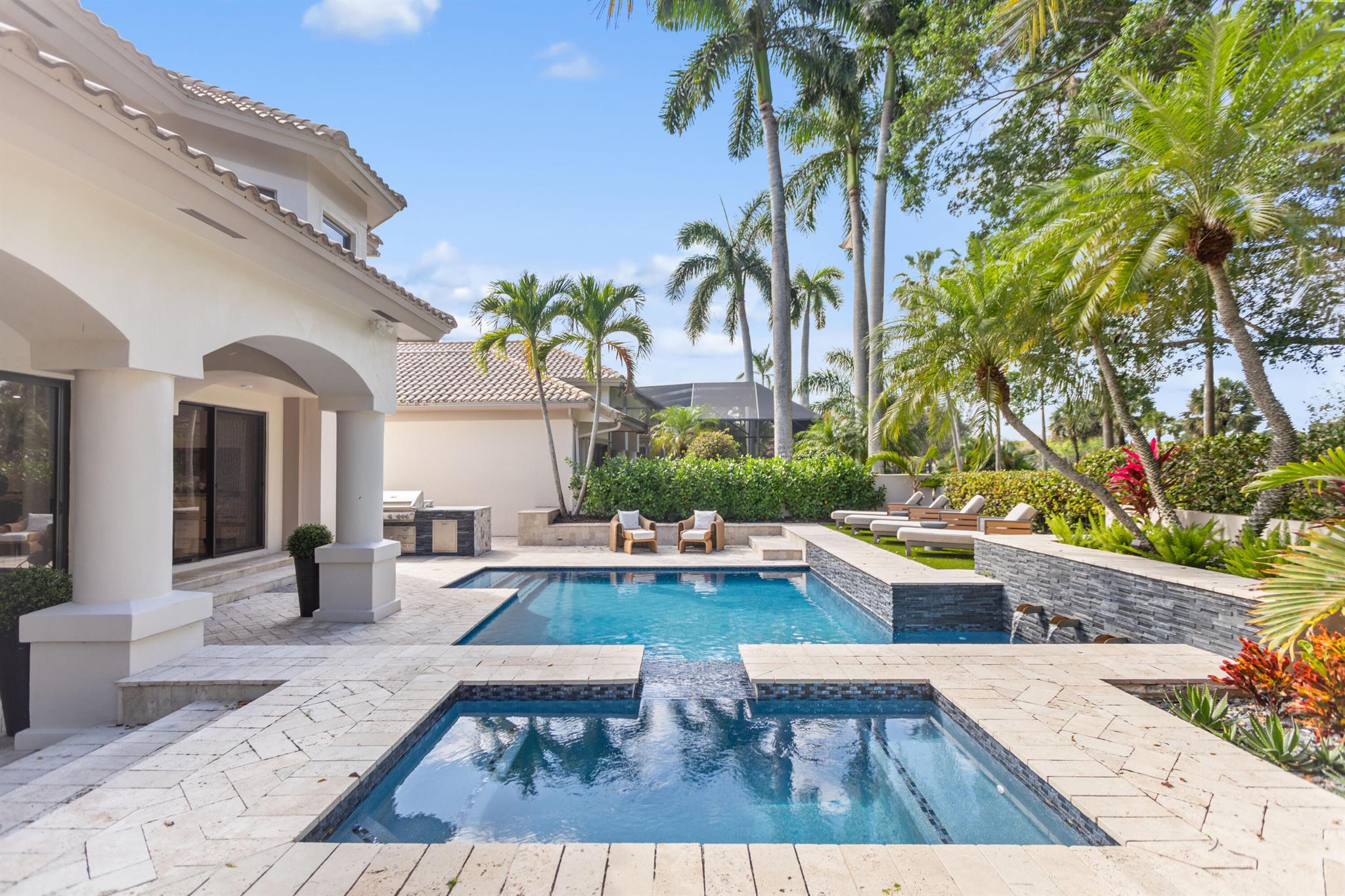 WILLOW GREENS - Residential