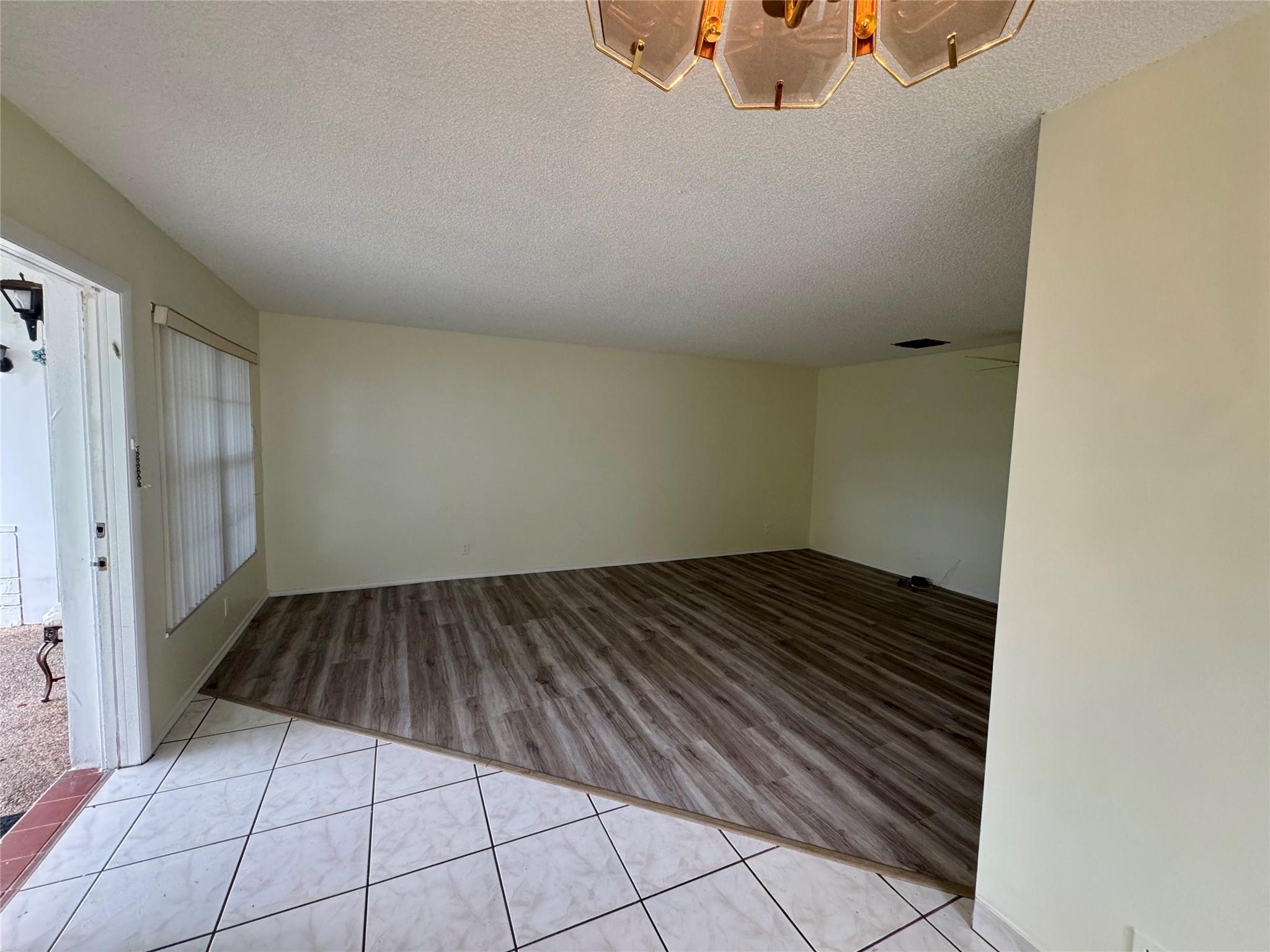 Lauderdale West - Residential