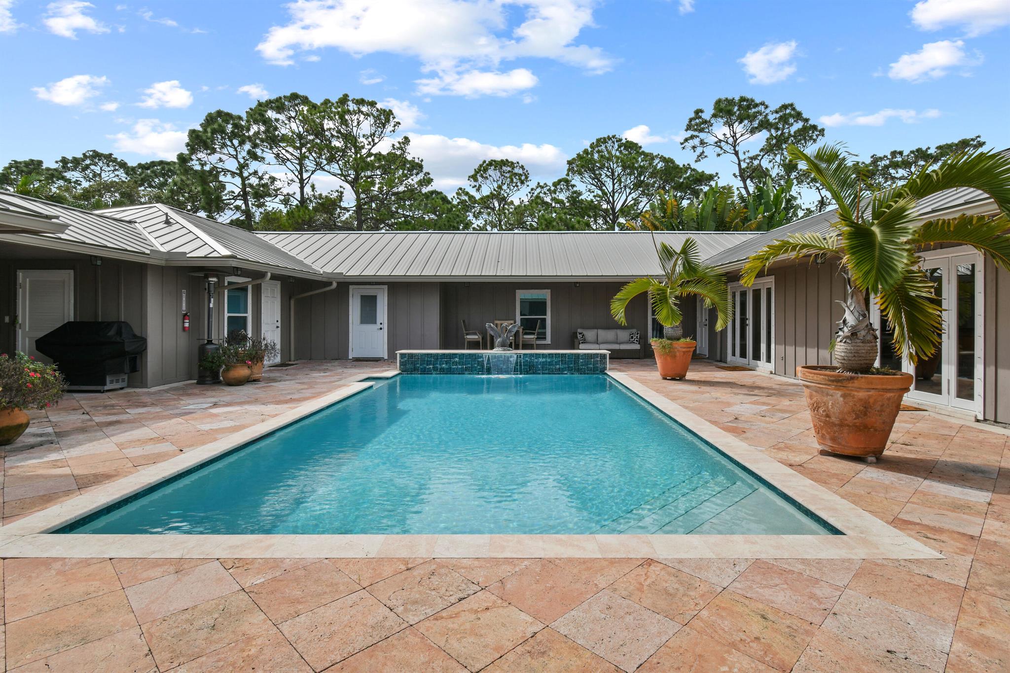 CALOOSA 1ST ADDITION - Residential