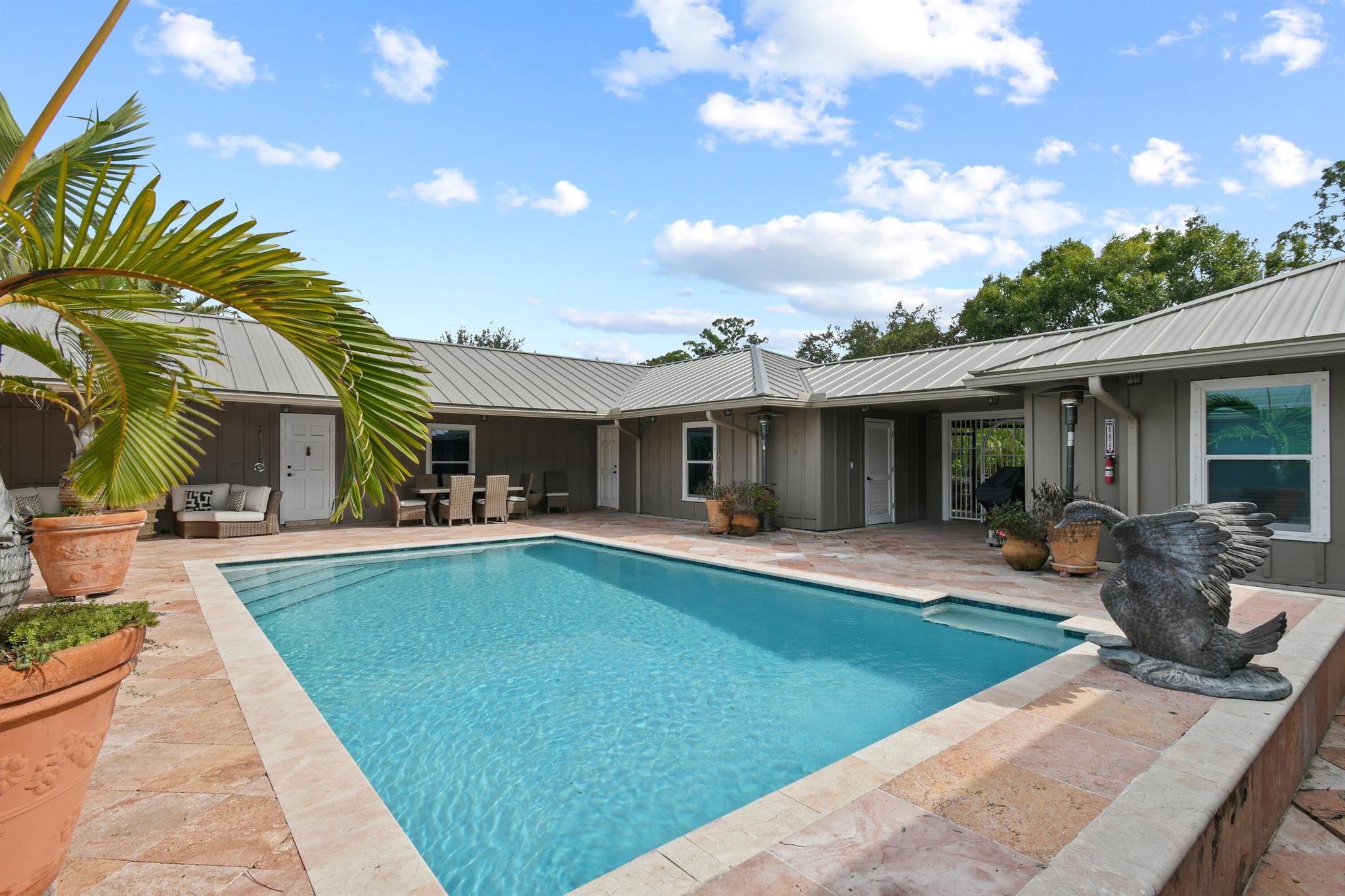 CALOOSA 1ST ADDITION - Residential