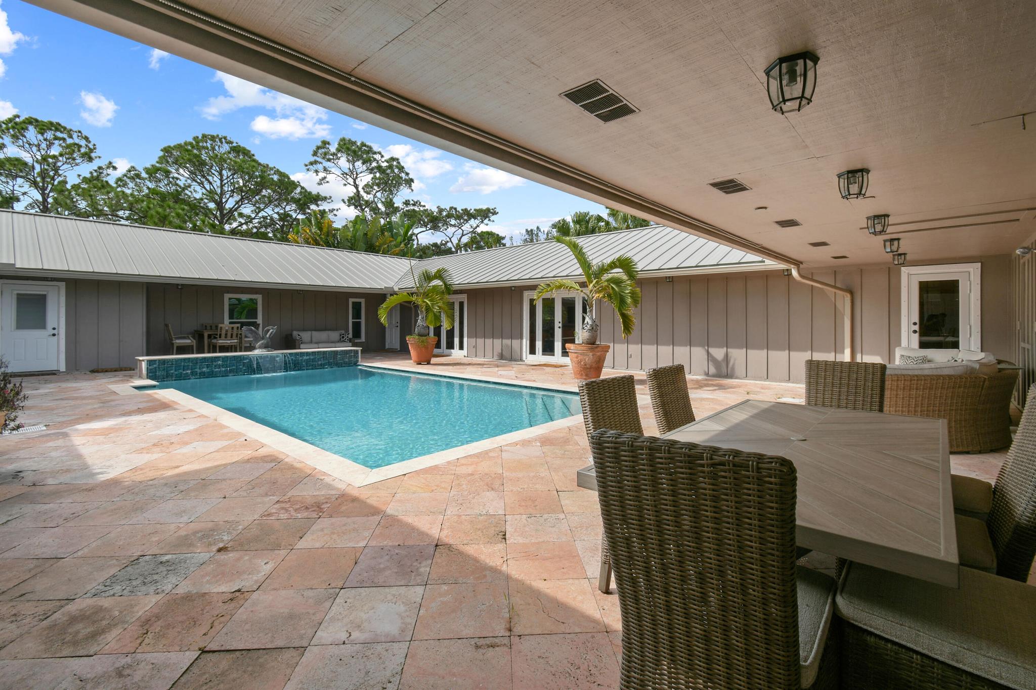 CALOOSA 1ST ADDITION - Residential