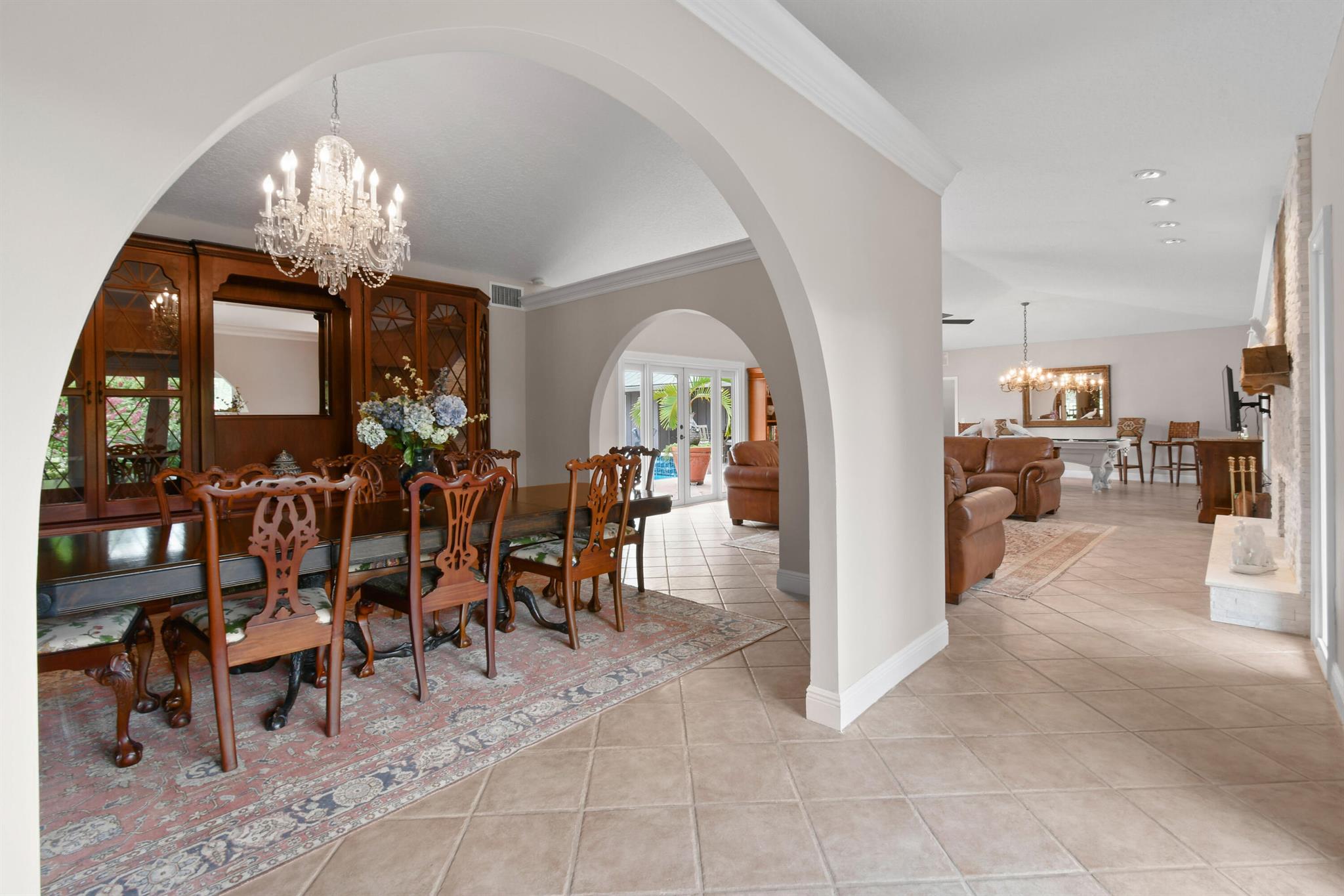 CALOOSA 1ST ADDITION - Residential