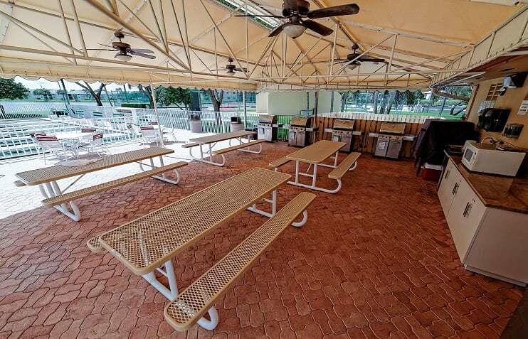 ASHLAND B CONDO - Residential