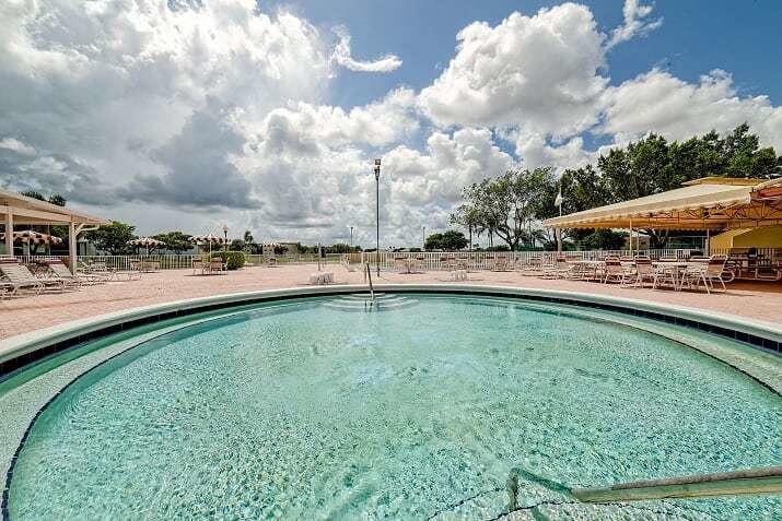 ASHLAND B CONDO - Residential