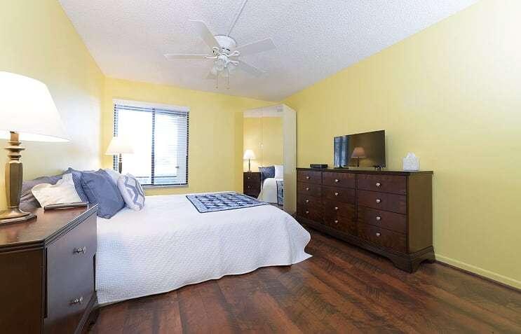 ASHLAND B CONDO - Residential