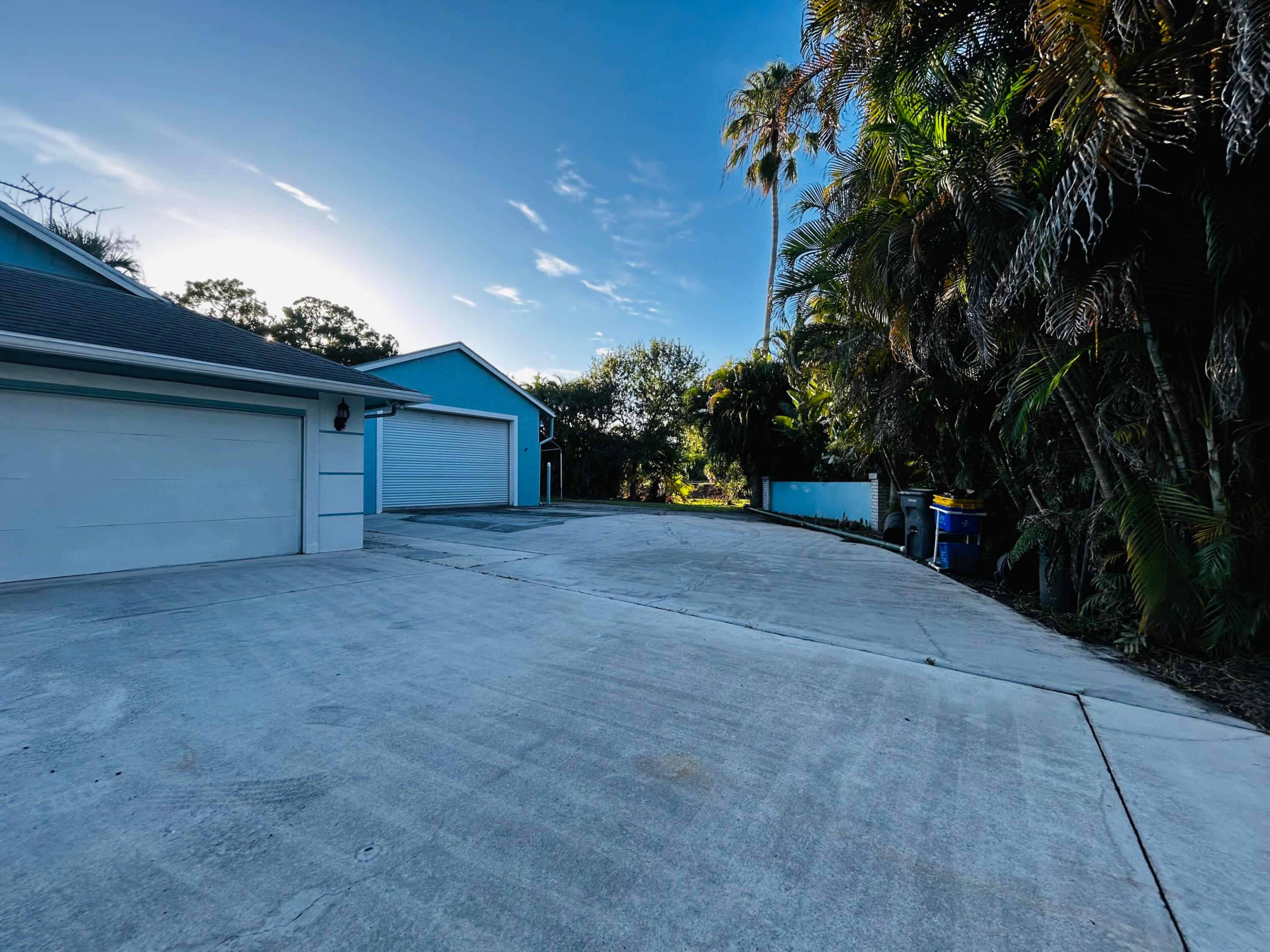 17971 Mellen Lane