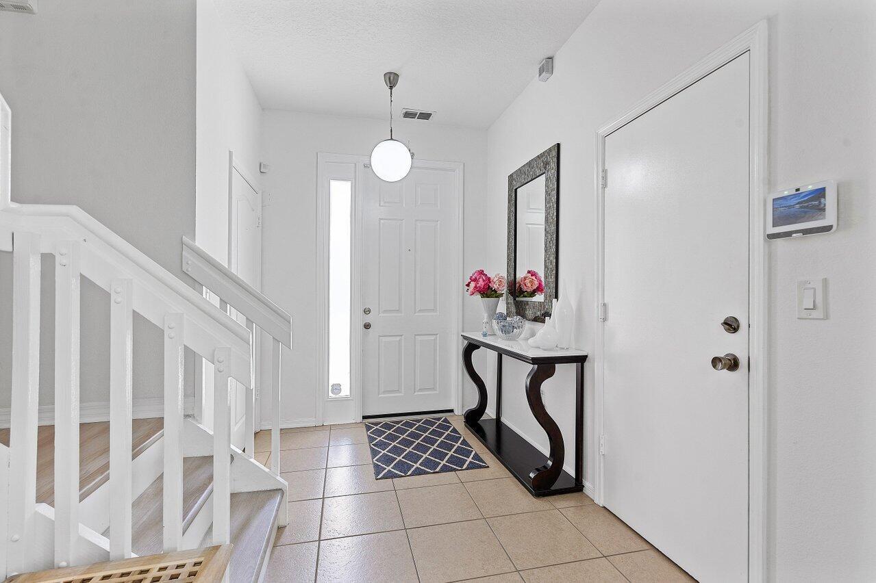 Properties 1610 Seminole Palms Drive