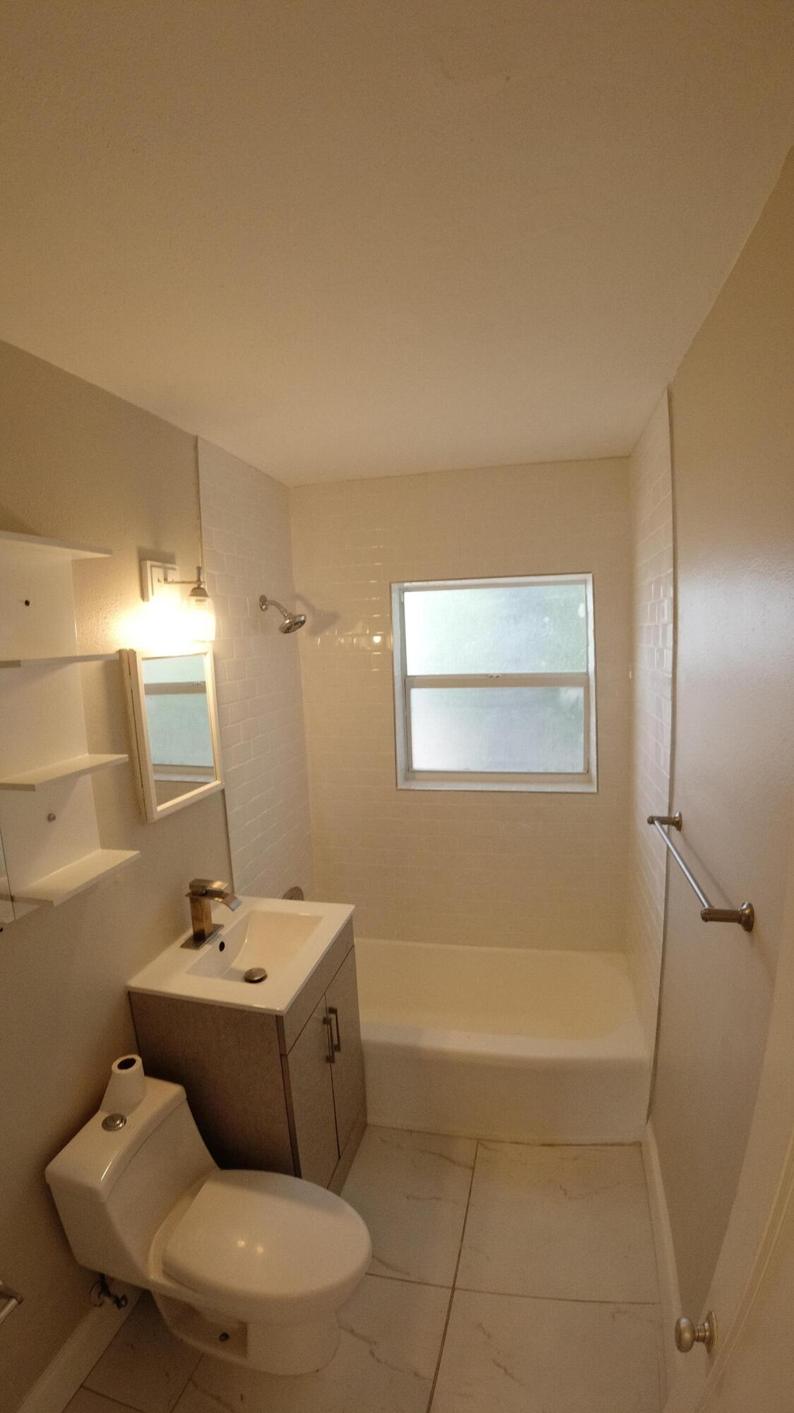SEACREST PARK - Residential Lease