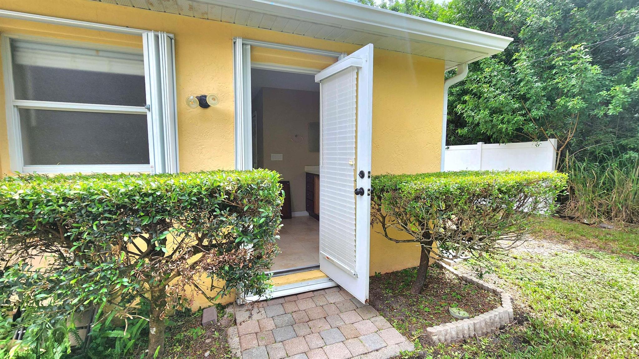 PORT ST LUCIE SECTION 19 - Residential