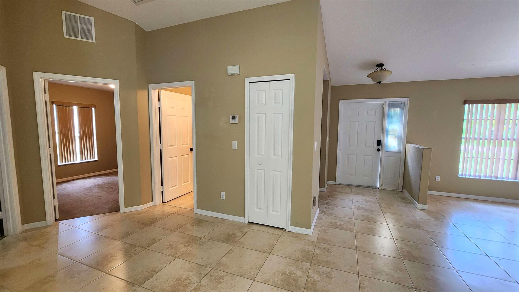 PORT ST LUCIE SECTION 19 - Residential