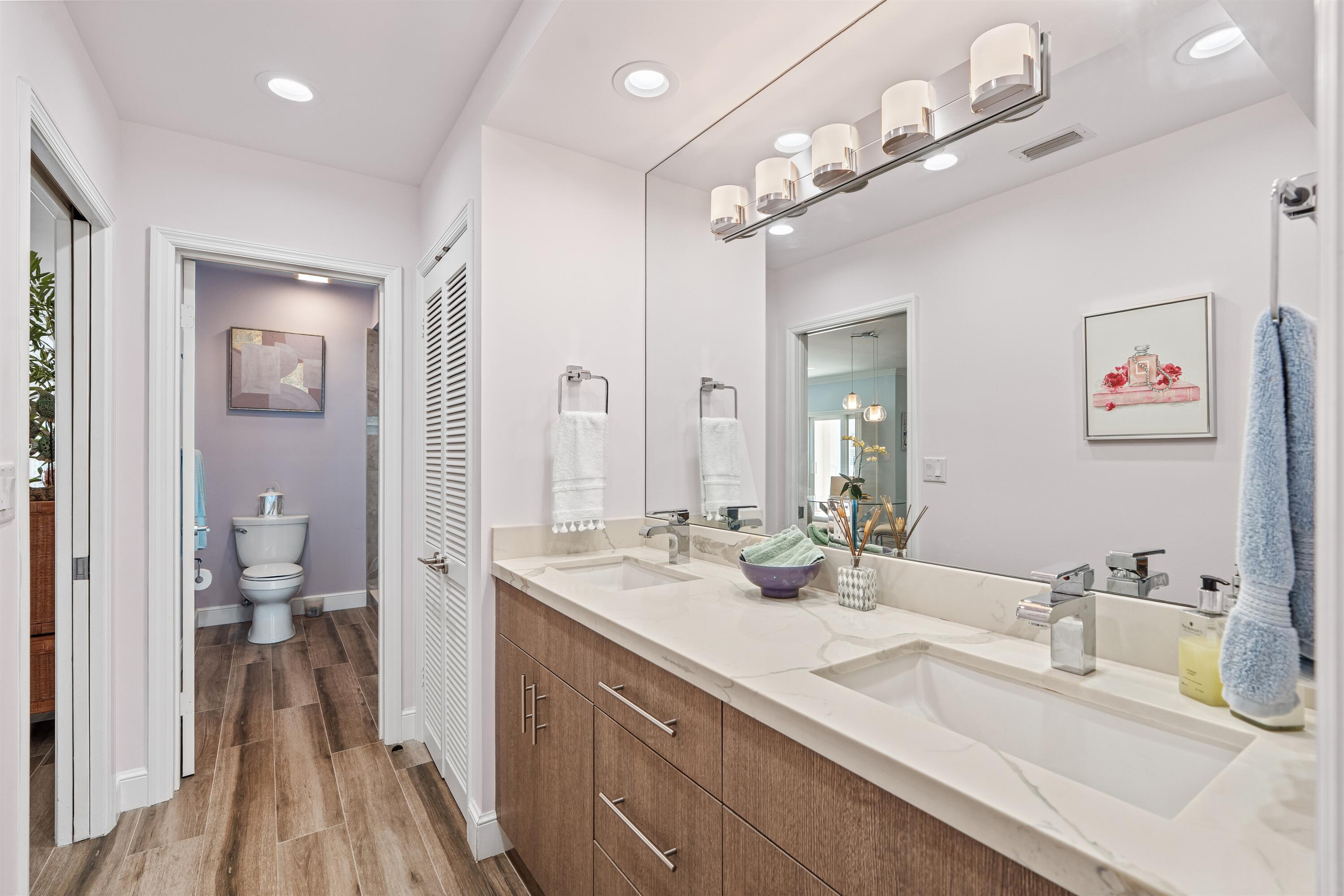 VILLAS OF OCEAN RIDGE CONDO - Residential