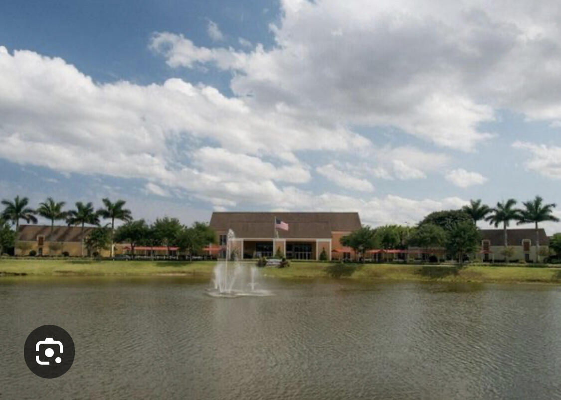 KINGS POINT SEVILLE CONDOS - Residential