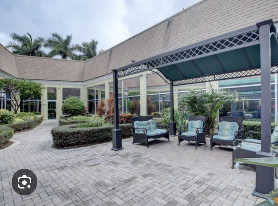 KINGS POINT SEVILLE CONDOS - Residential