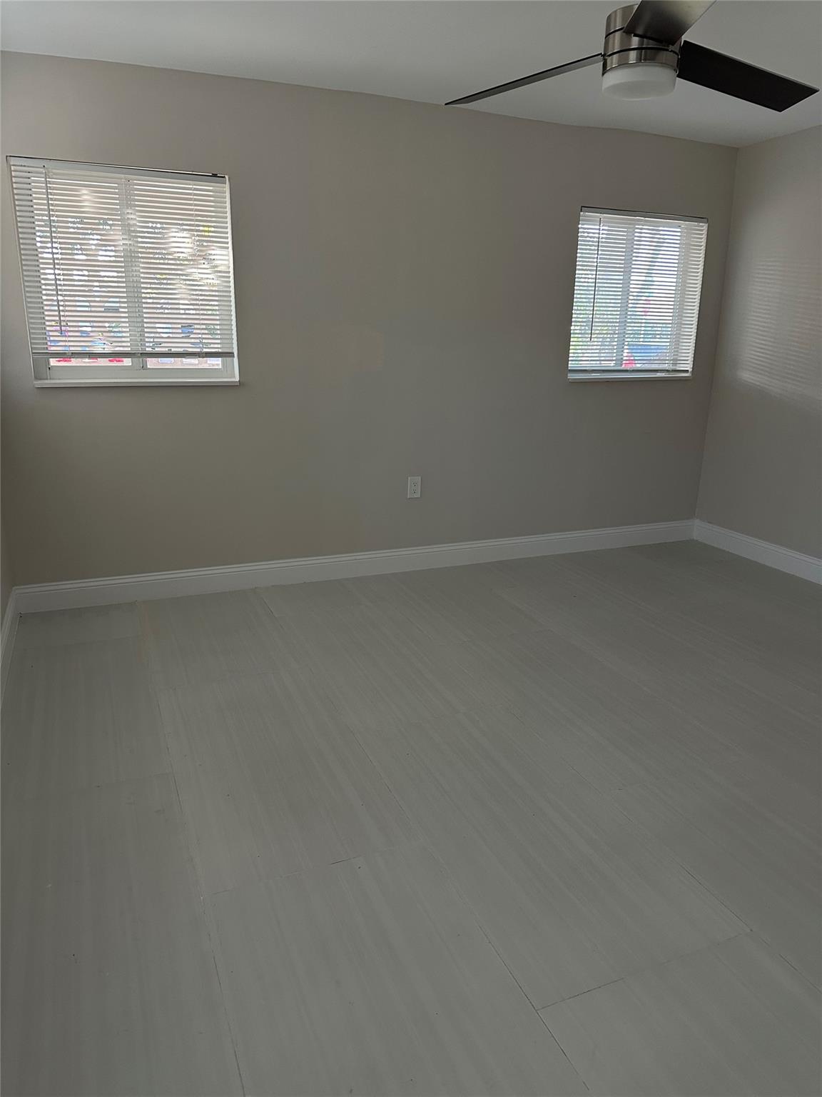 CORAL HEIGHTS SEC 3 - Residential Lease