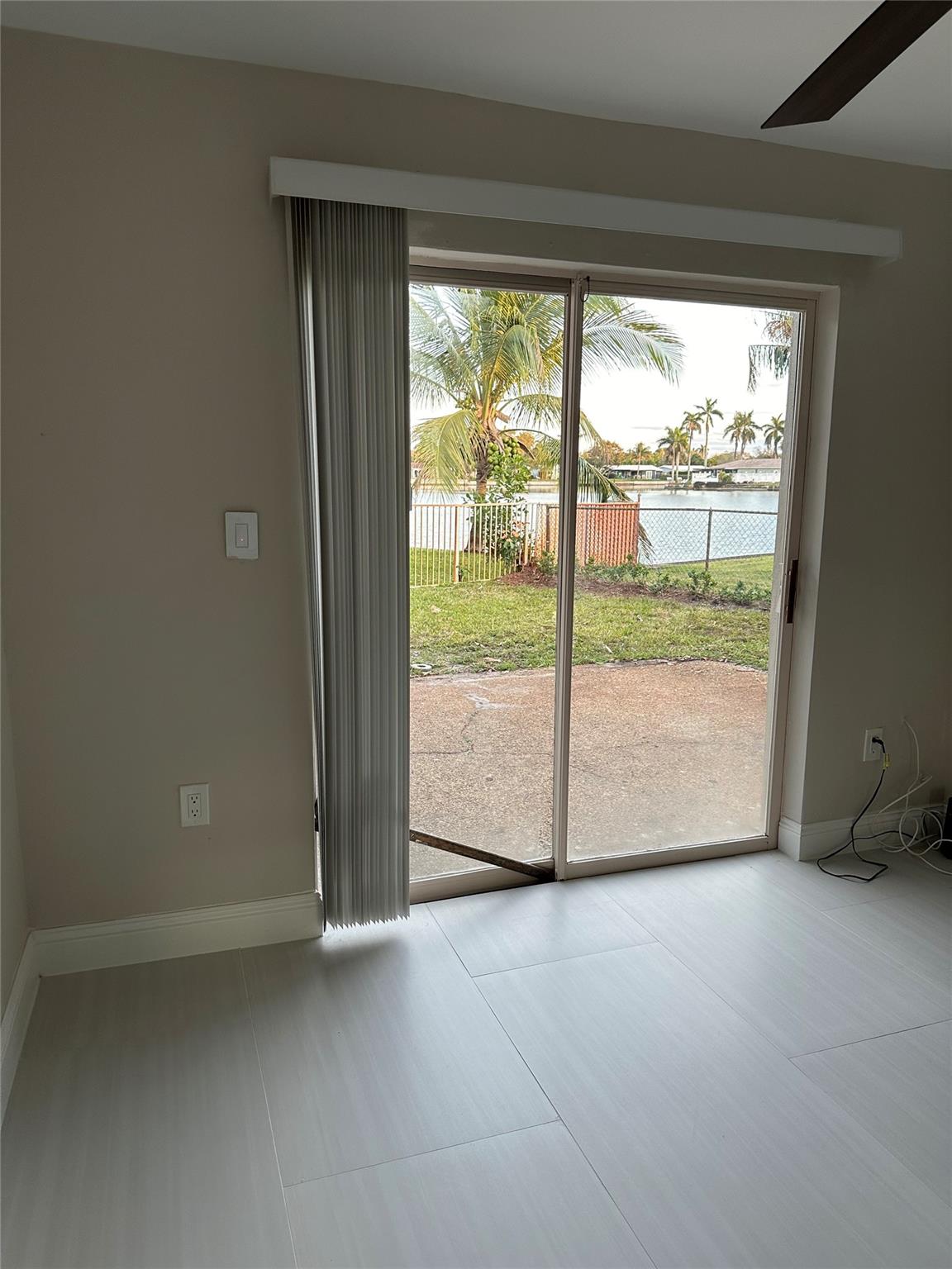 CORAL HEIGHTS SEC 3 - Residential Lease