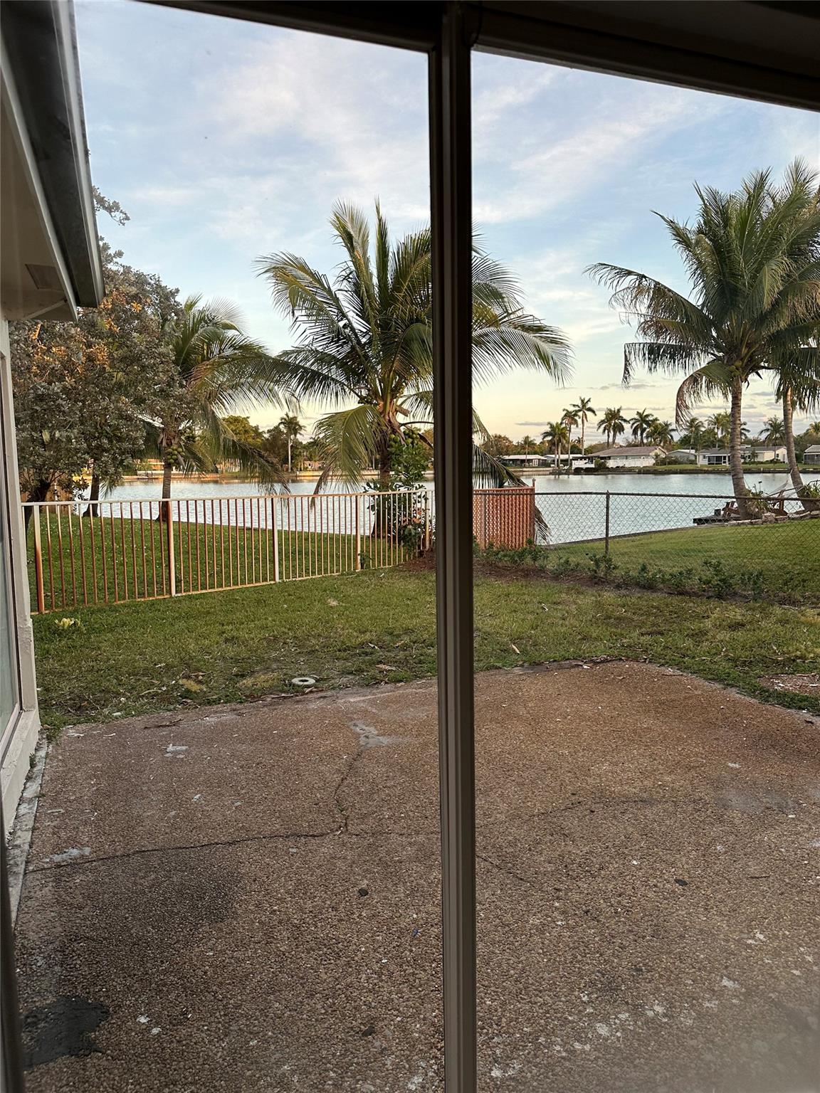 CORAL HEIGHTS SEC 3 - Residential Lease