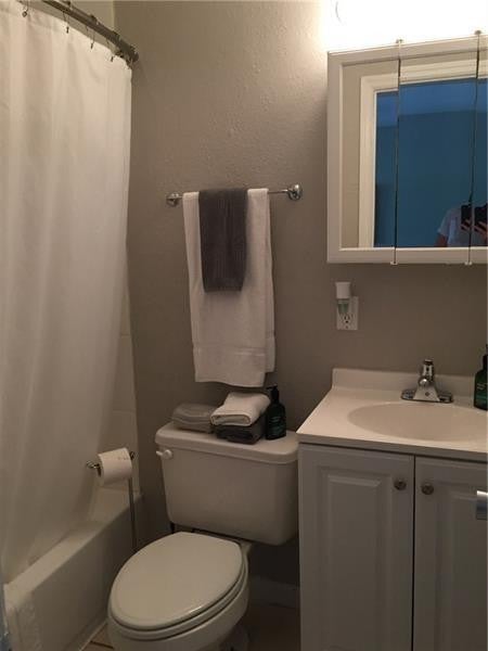 Tiny photo for 2741 NE 8th Avenue #14, Wilton Manors, FL 33334 (MLS # B26036962)