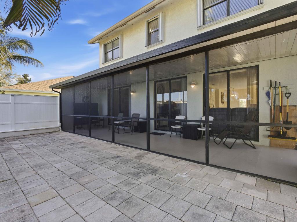 Palm Club West Village 2 - Residential