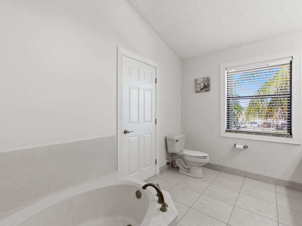 Palm Club West Village 2 - Residential