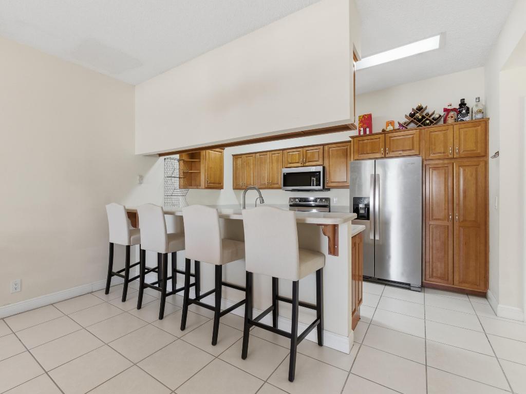 Palm Club West Village 2 - Residential