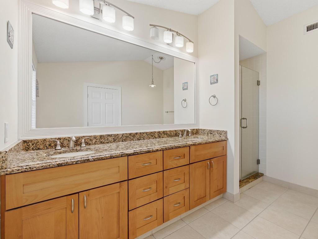 Palm Club West Village 2 - Residential