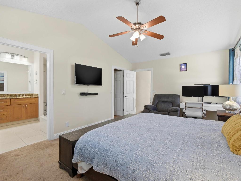 Palm Club West Village 2 - Residential