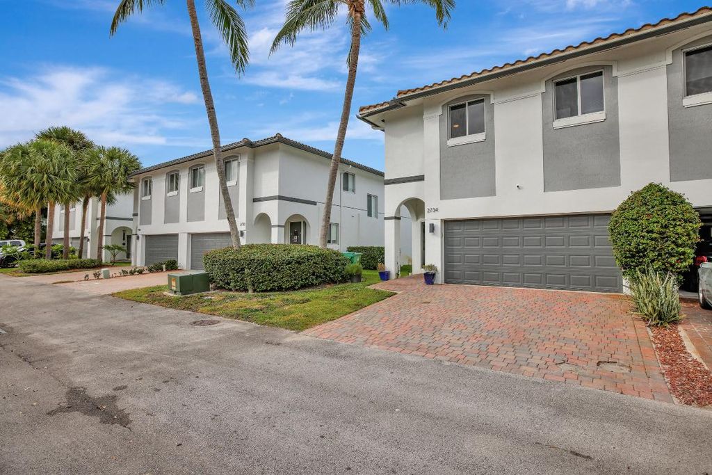 Photo of 2734 Treasure Cove Circle, Fort Lauderdale, FL 33312 (MLS # R10959048)