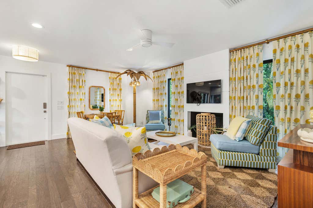 Photo of 3210 Vincent Road, West Palm Beach, FL 33405 (MLS # R10989343)