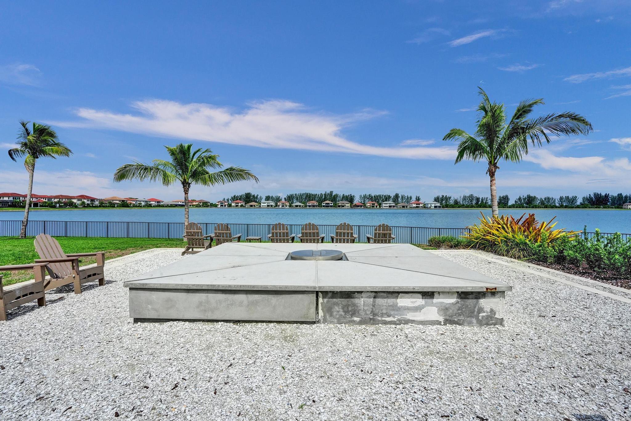 Parkland Bay - Residential