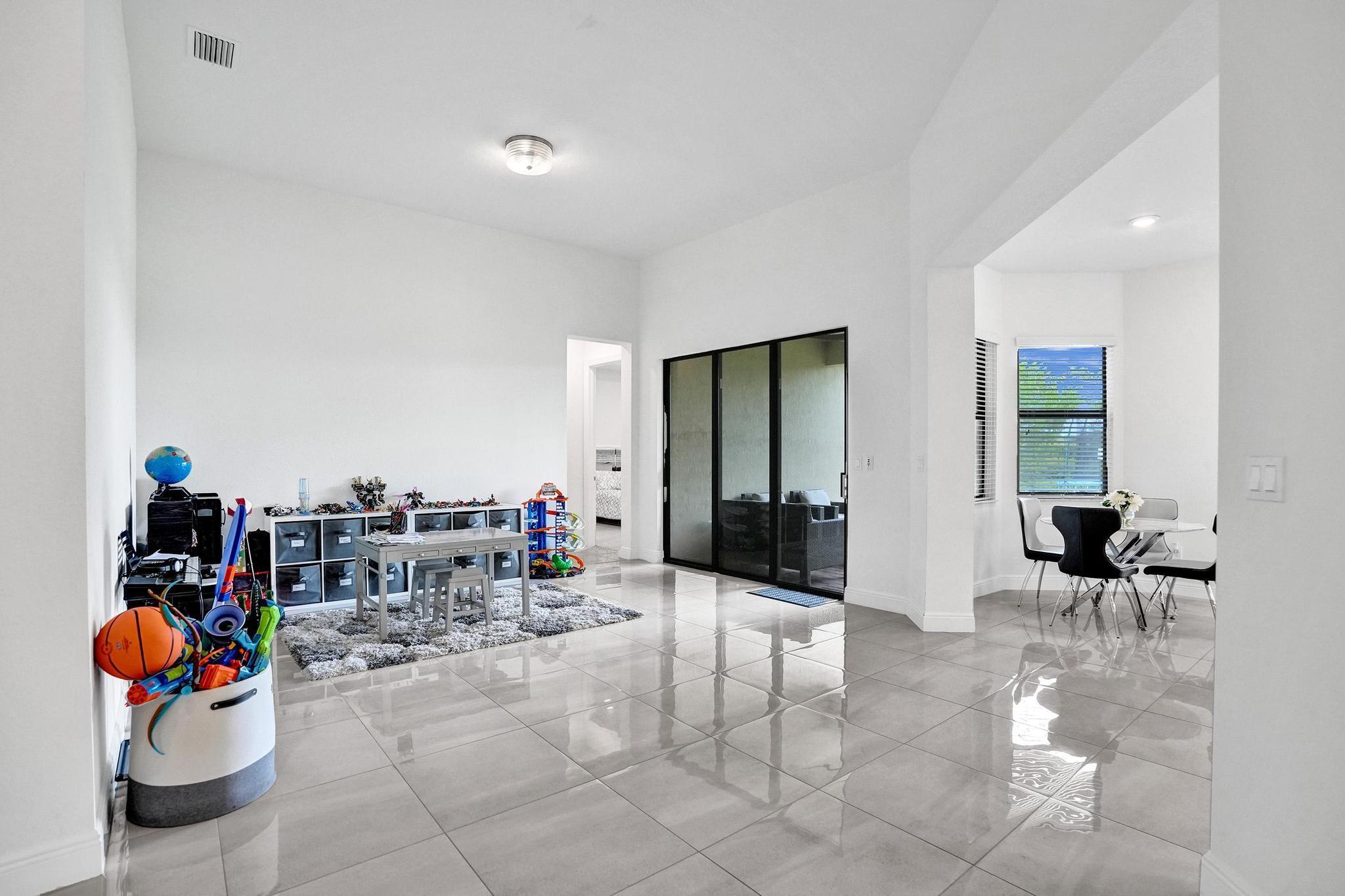 Parkland Bay - Residential