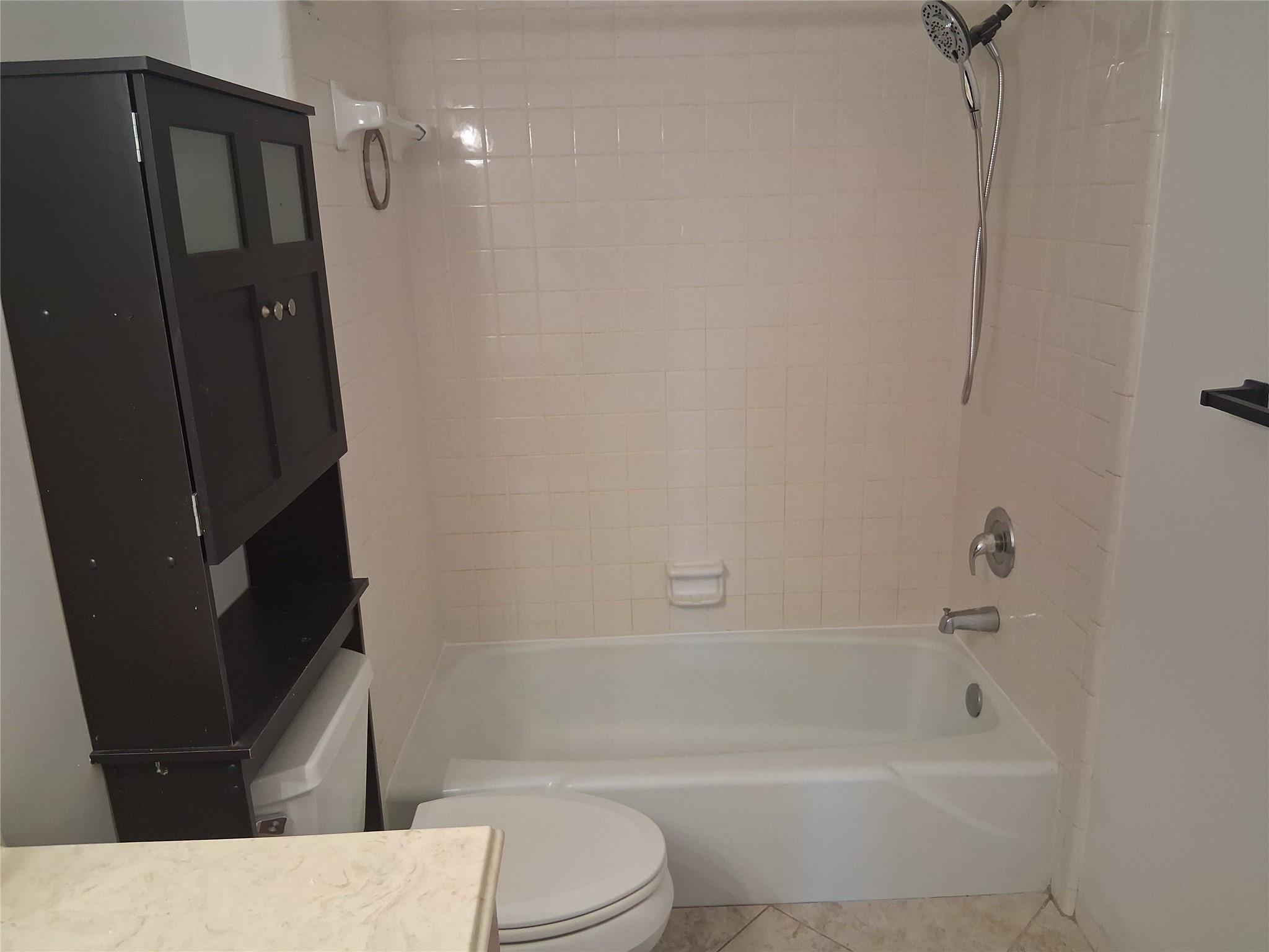 505 Deerfield - Residential