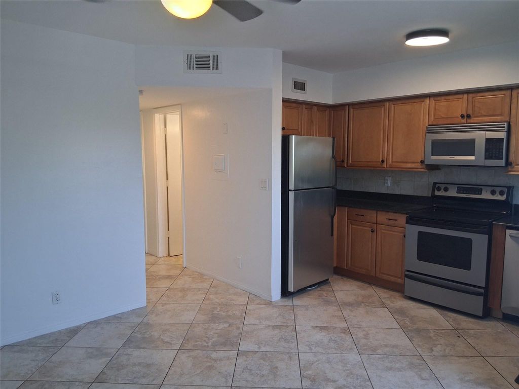 Photo of 505 NE 20 Avenue #217, Deerfield Beach, FL 33441 (MLS # F10538981)
