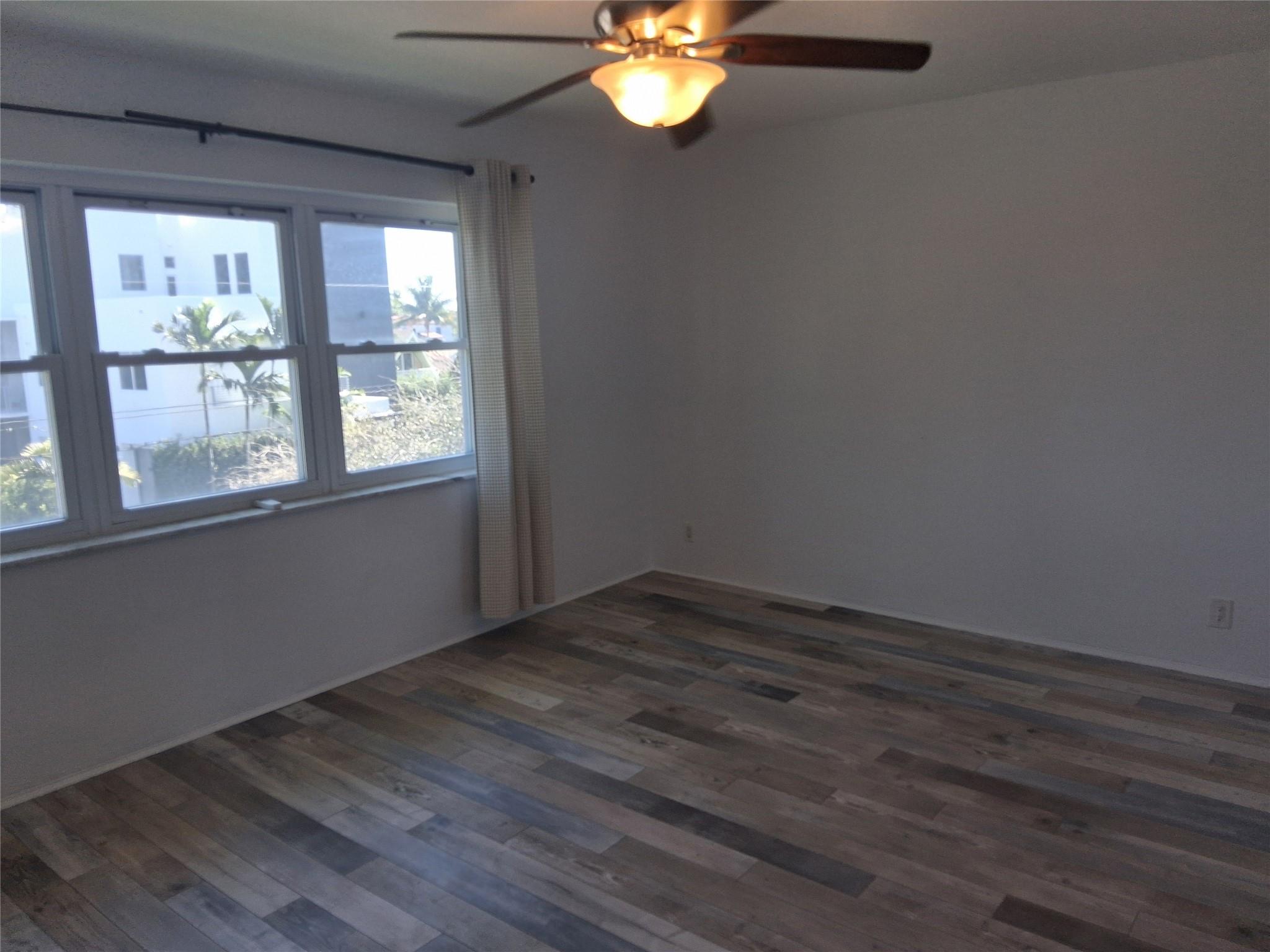 505 Deerfield - Residential