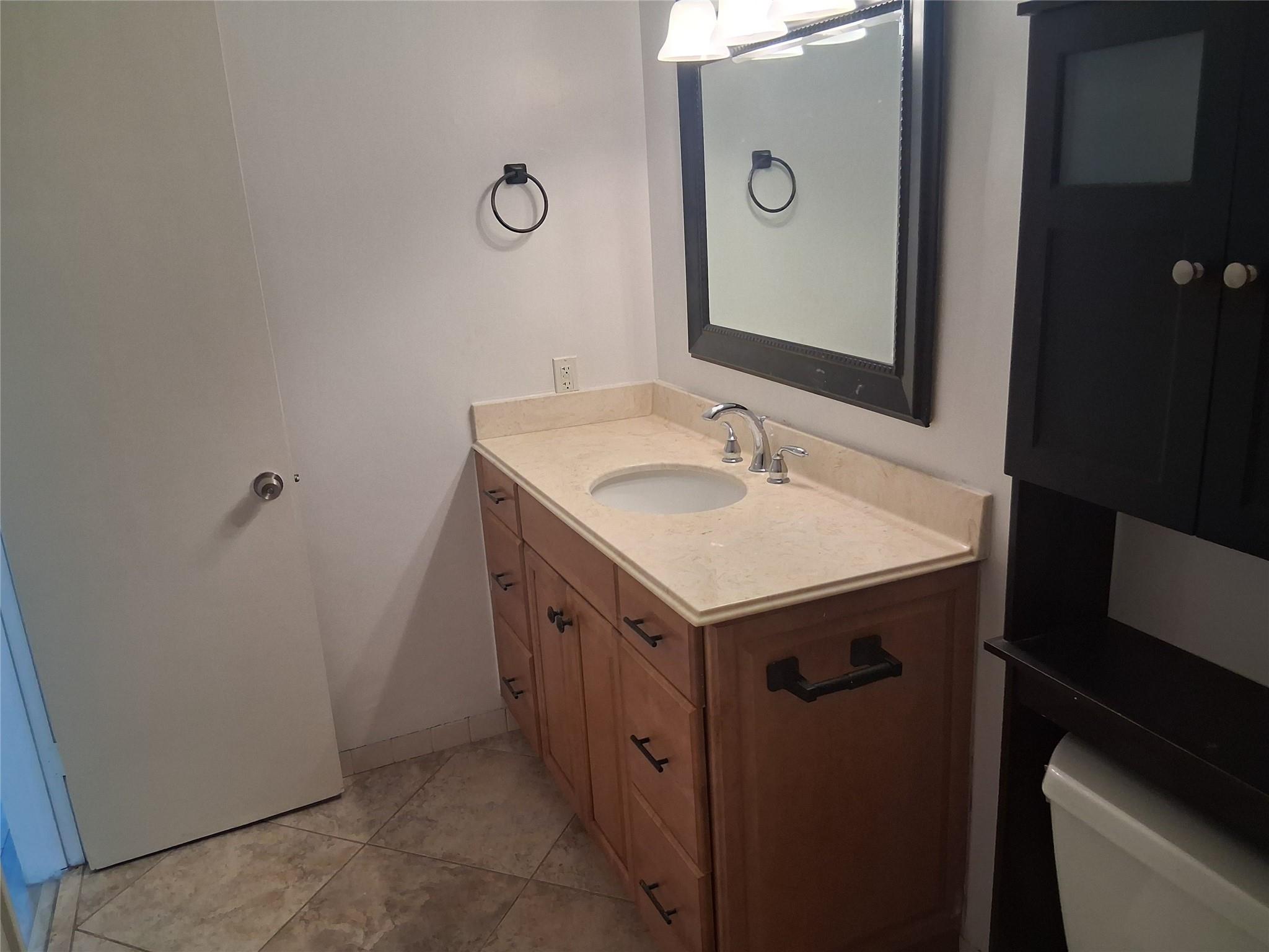 505 Deerfield - Residential