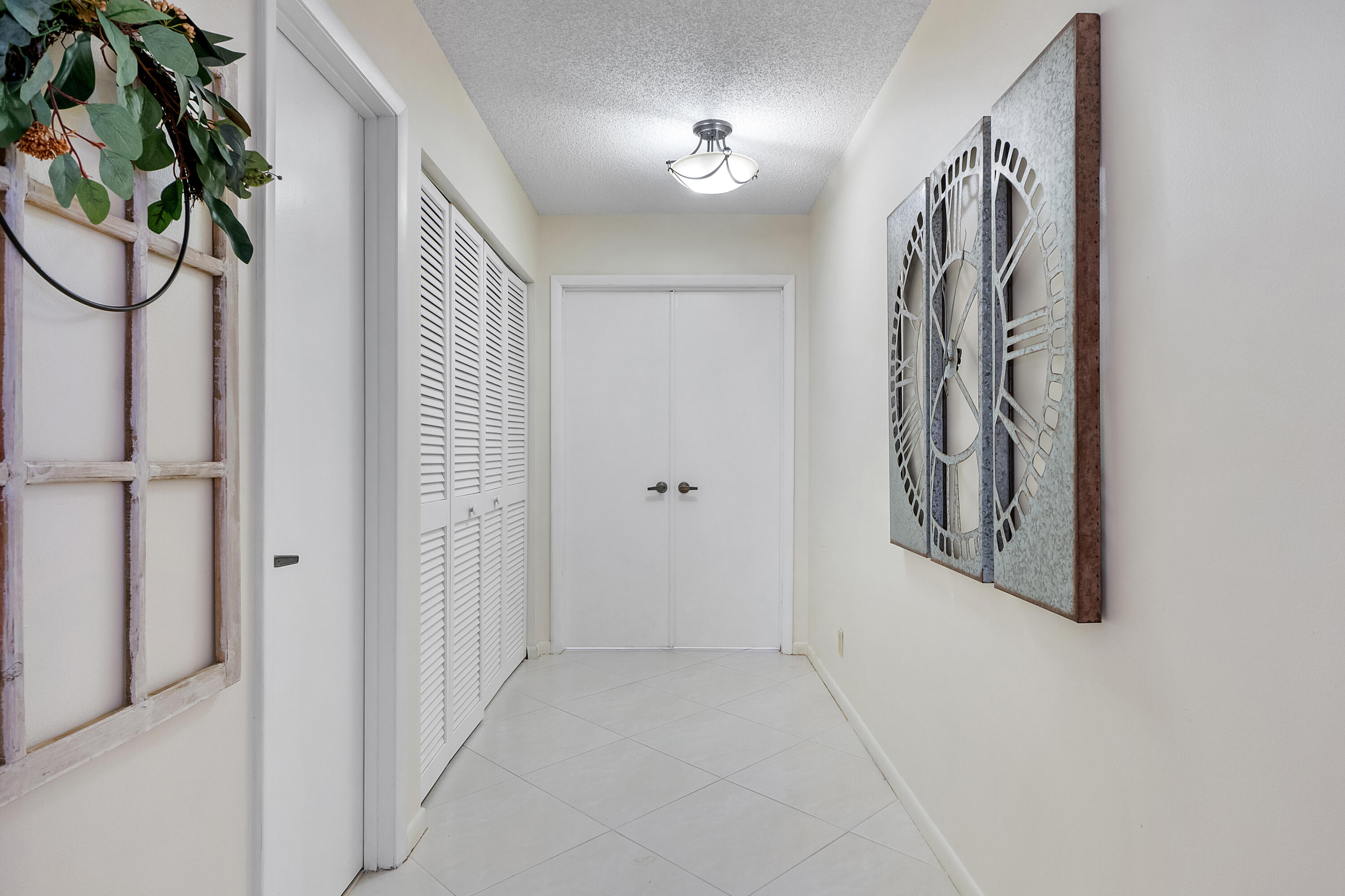 MAPLEWOOD - Residential