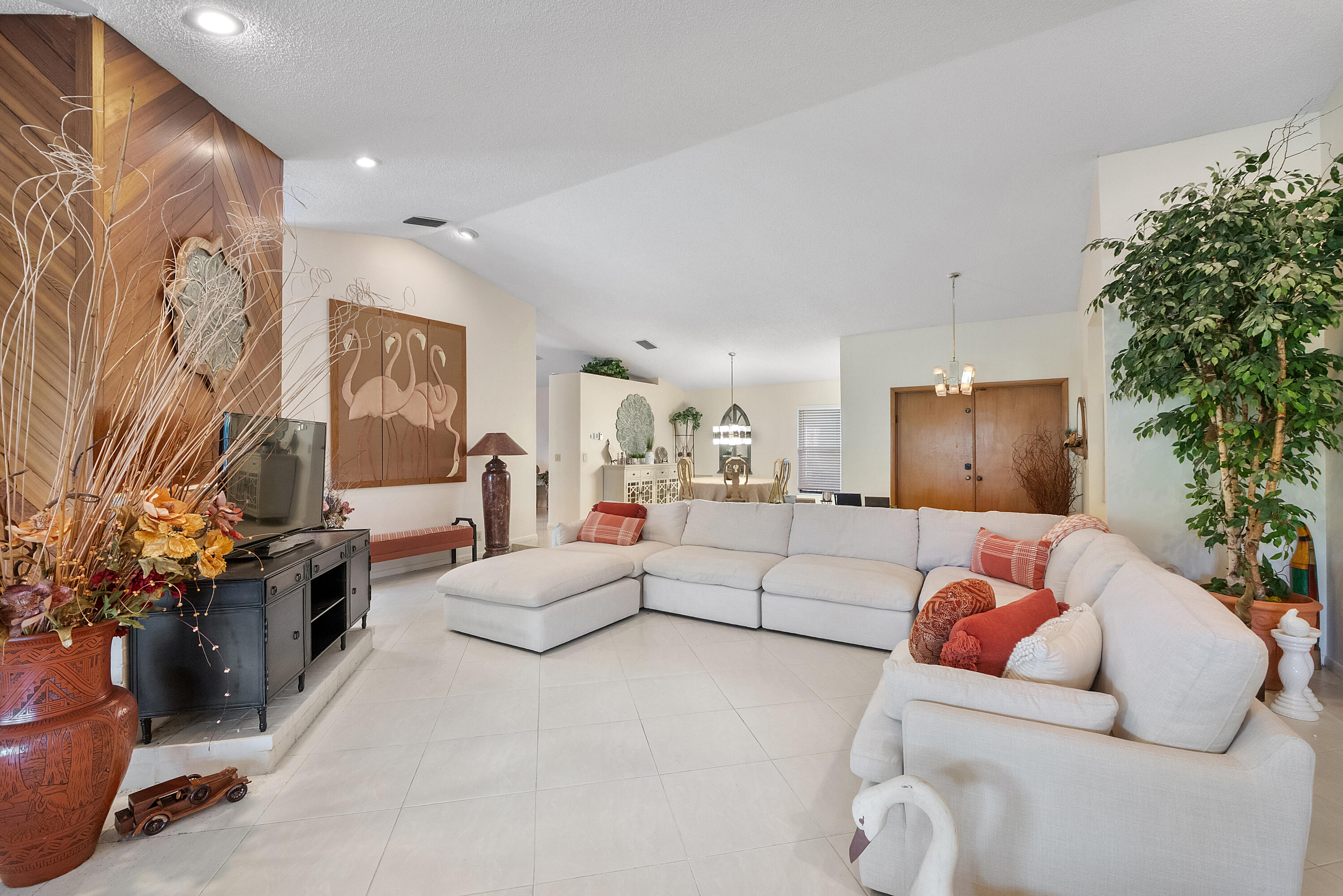 MAPLEWOOD - Residential