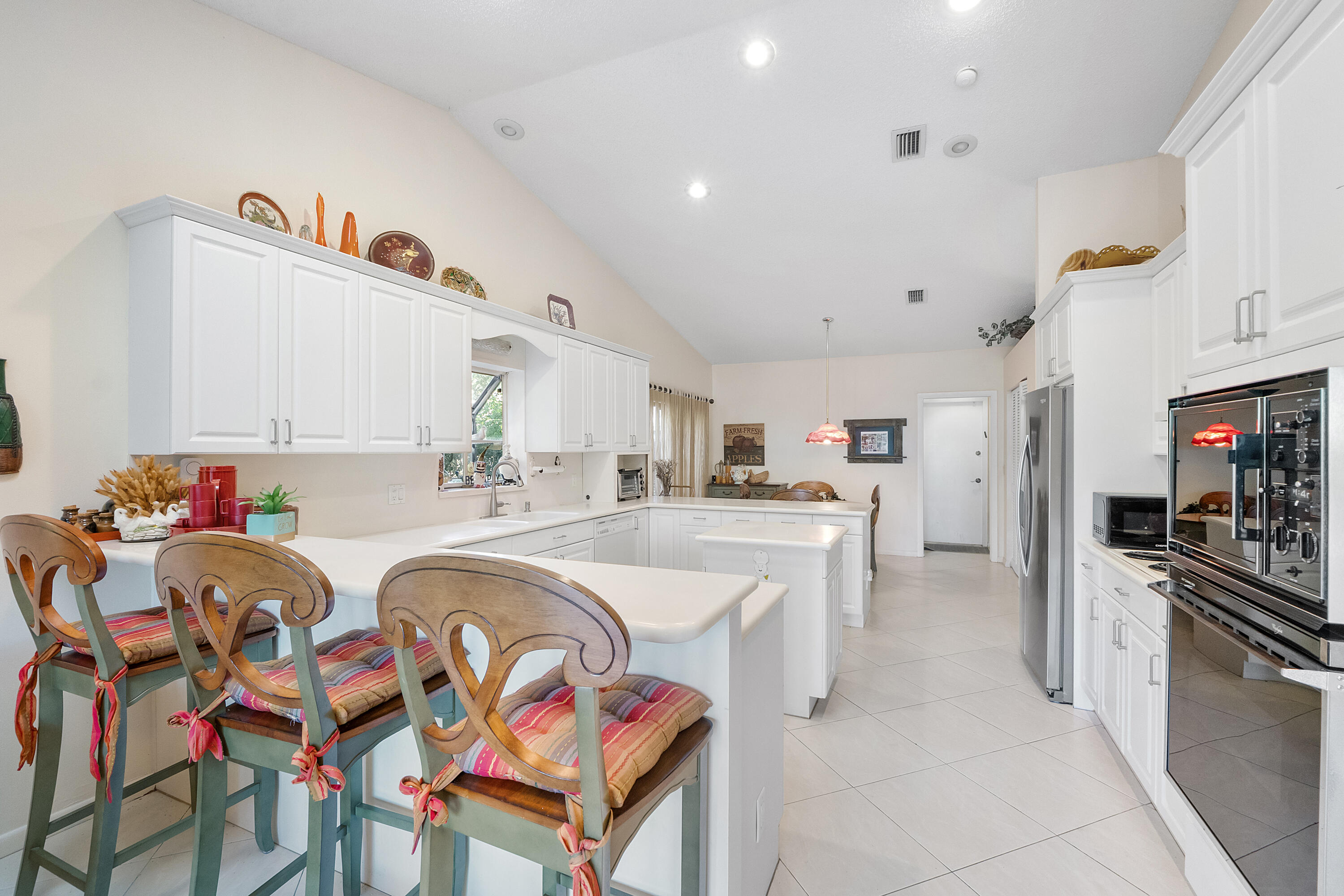 MAPLEWOOD - Residential